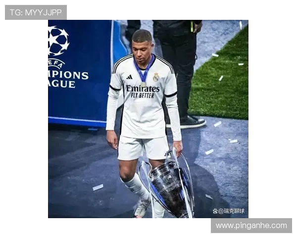 皇家贝蒂斯迎战皇马明星齐亮相